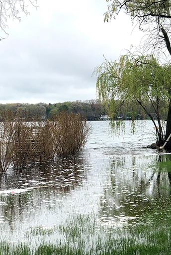 Filtration of Invasive Zebra Mussels for Flood Relief, USA